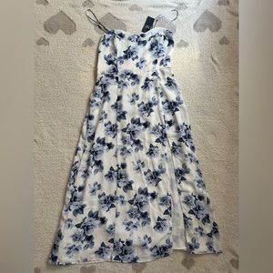 Abercrombie blue white floral dress with slit, size small NWT